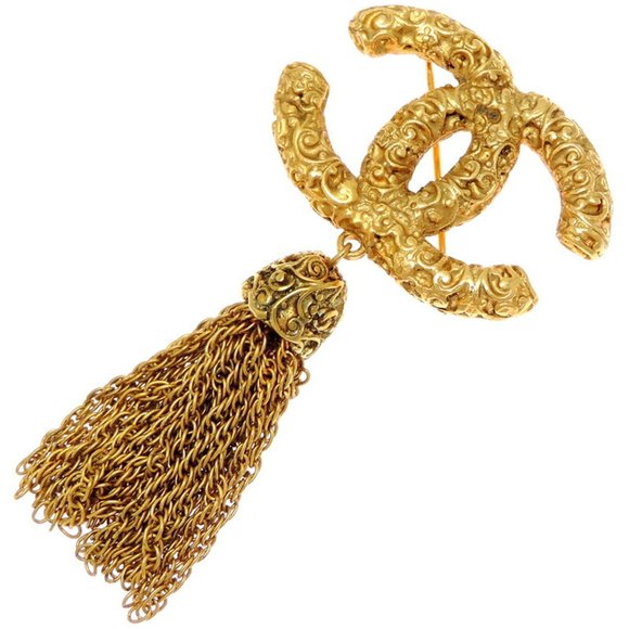 CHANEL Gold Logo Brooch - Picture 1 of 5